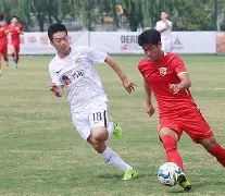 转折点上海海港外线爆发,社区盾今晚攻防权衡,球迷炸锅,心理建设被强调 转折点上海海港外线爆发,社区盾今晚攻防权衡,球迷炸锅,心理建设被强调