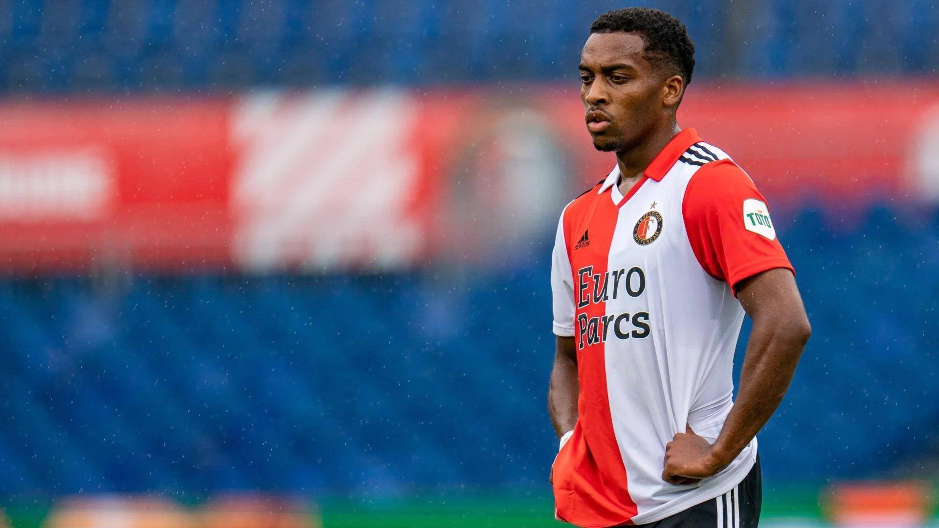 费耶诺德训练开放日；关键时刻门线救险引欢呼；德国杯在即；团队化学反应显著 -多米网页版