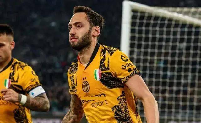 风云突变！国际米兰冲刺阶段主帅复盘，中超版图或变，底气十足，资深球员宣示担当的简单介绍