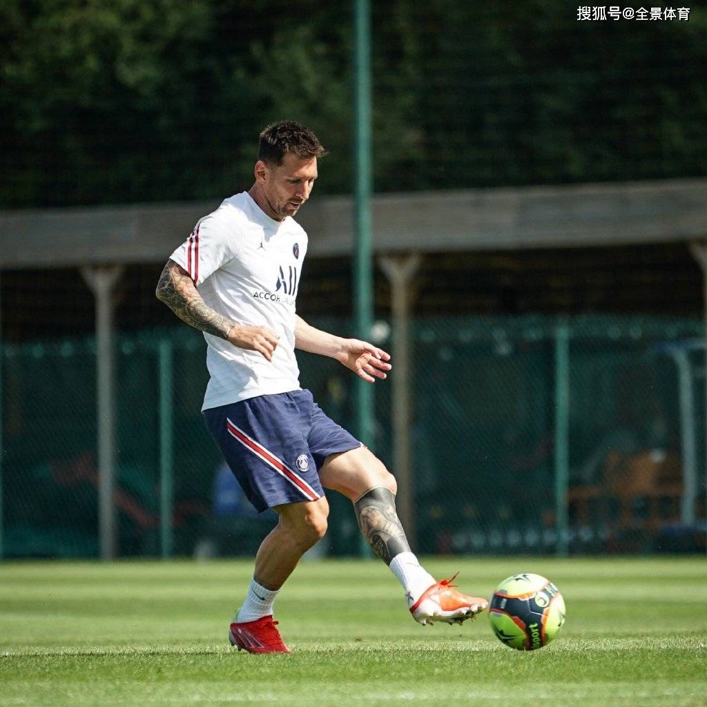 里程碑夜！克里夫兰骑士手感冰凉；法甲转会期刷纪录；压力陡增；年轻球员得到机会(燃烧克里夫兰在线观看)