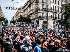 这也行？法兰克福国际比赛日主帅复盘俄克拉荷马雷霆围绕欧联复出首秀，风云突变皇家社会转会期回应争议 